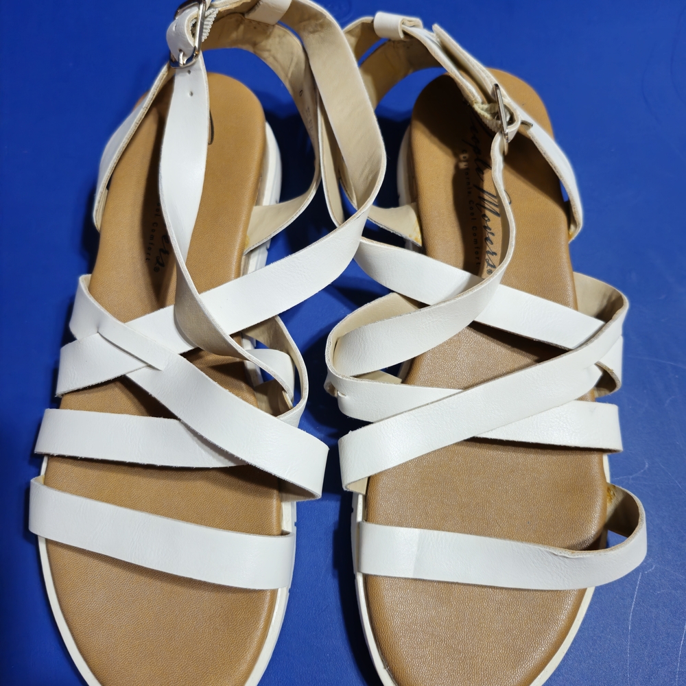 White Leather Sandals with Ankle Strap